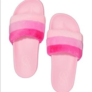 New VS Striped Faux Fur Slides 7/8